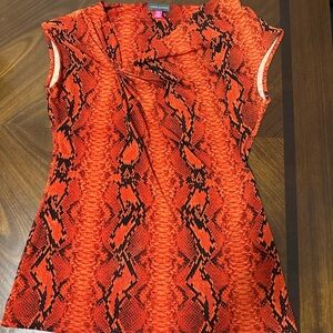 Vince Camuto Red-Orange Snake Print Twist Front Cap Sleeve Top